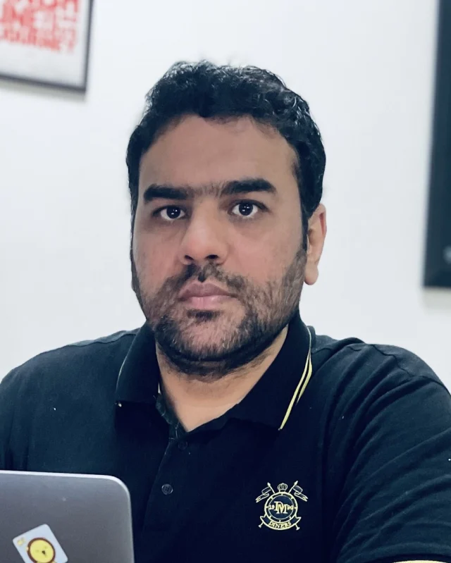 Home Adnan Shafiq, vibe coding, AI and business strategy consultant